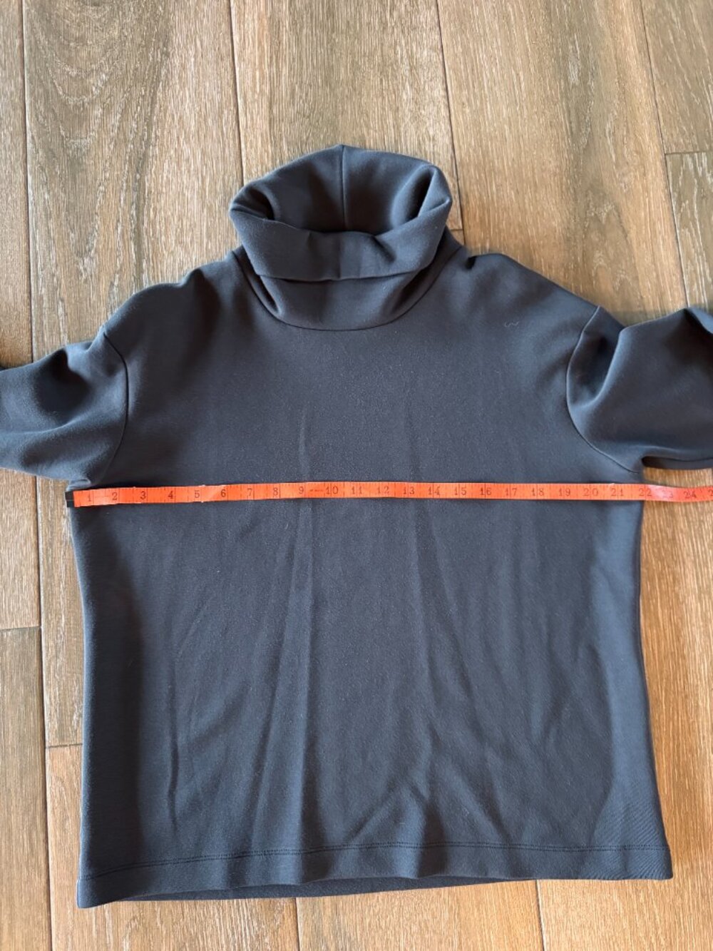 Outdoor Voices Stratus Funnel Neck Black super soft soft  sweatshirt size Small - Picture 3 of 6